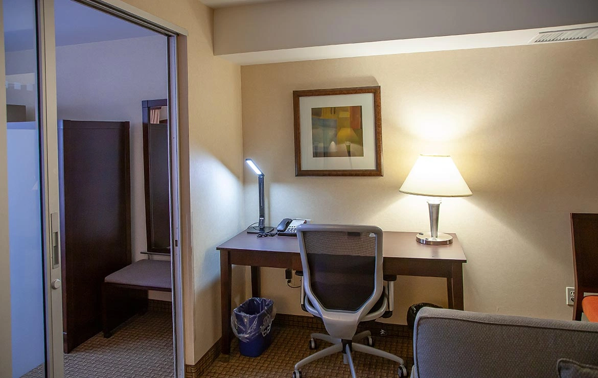  Long Term Stay Business Suite